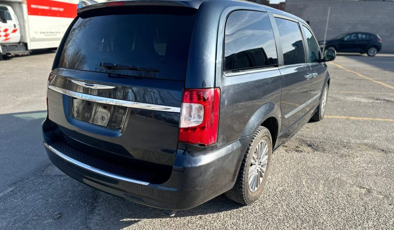 Chrysler Town & Country 2014 full