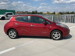 Nissan Leaf SV 2012